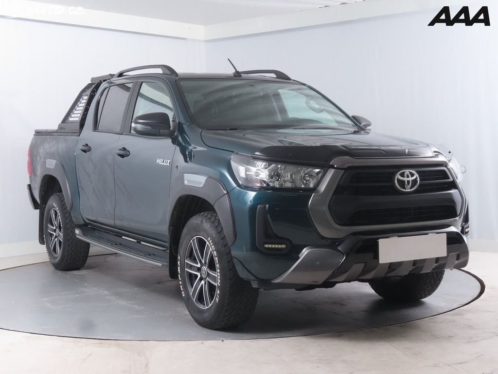 Toyota Hilux, 2.4 D-4D, 4X4, Serv.kniha